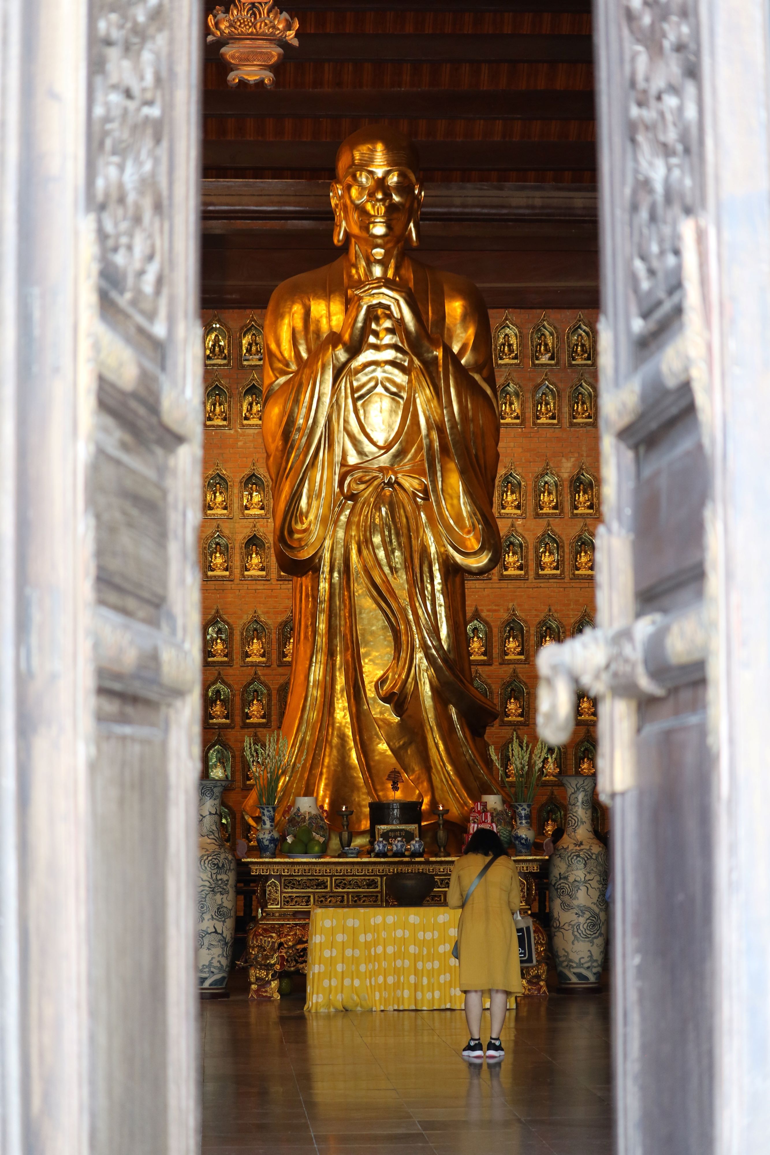 Bai Dinh Trang An 1 Day Tour