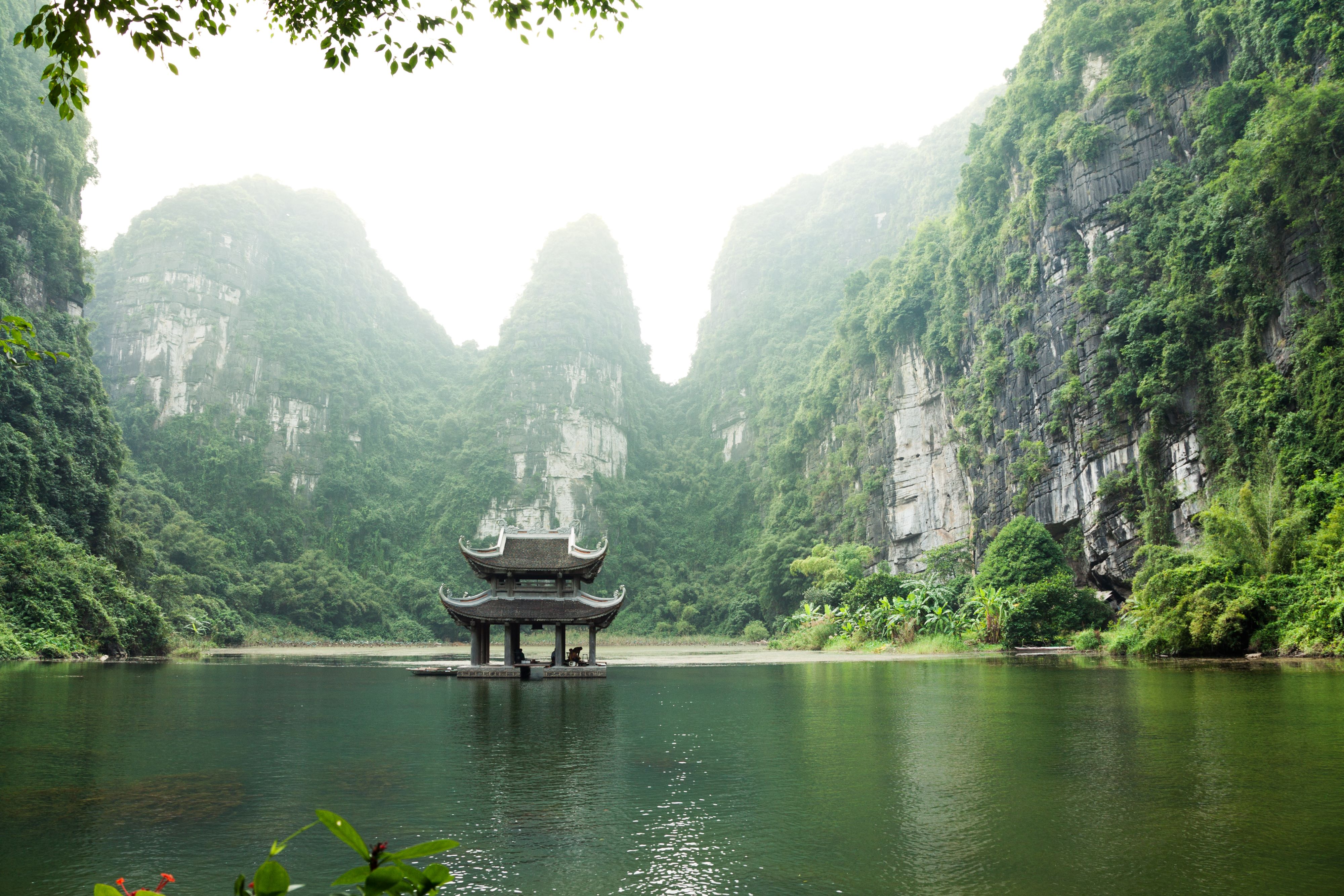 Hang Mua 1 Day Tour
