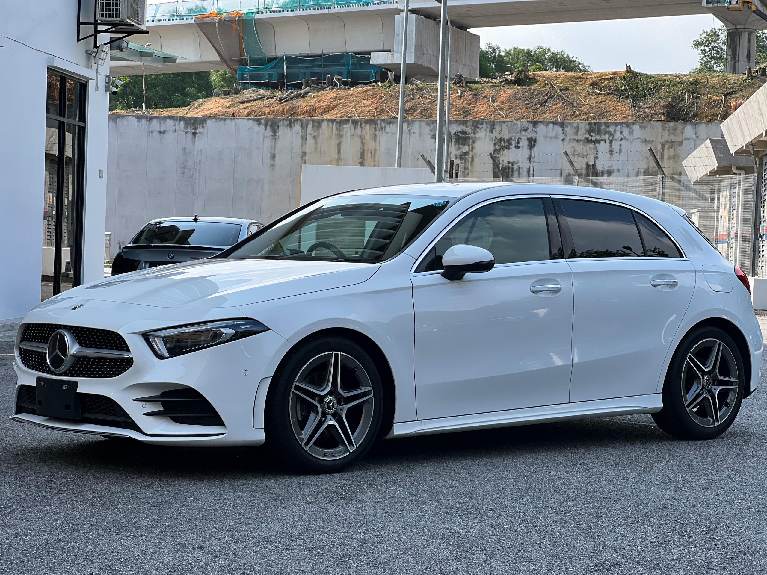 MERCEDES BENZ A180 HATCHBACK AMG 2020