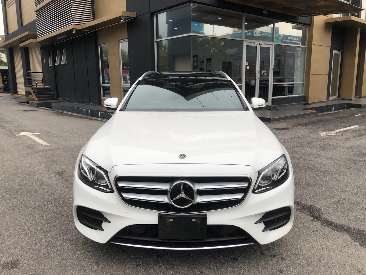 2019 E200 AMG STATION WAGON 2.0T【YEAR END CLEARANCE】