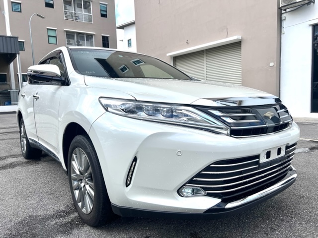 2019 TOYOTA HARRIER 2.0 PREMIUM NFL