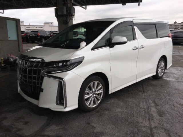 TOYOTA ALPHARD 2.5 SA YEAR 2019 WITH 5 YEARS WARRANTY.
